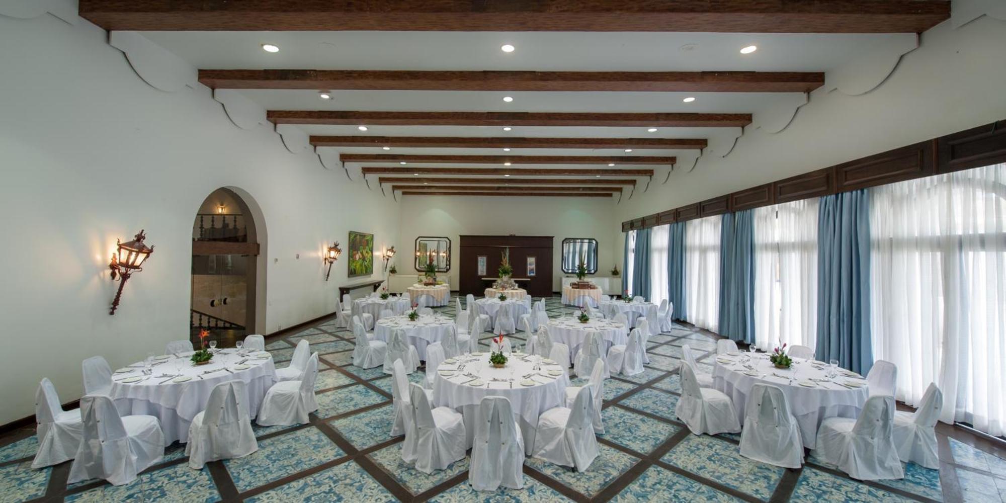 Hotel Tropical Manaus Exterior photo The ballroom at the hotel